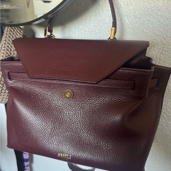 Ameli Zurich Viadukt Leather convertible backpack, crossbody bag- maroon red - Picture 7 of 9